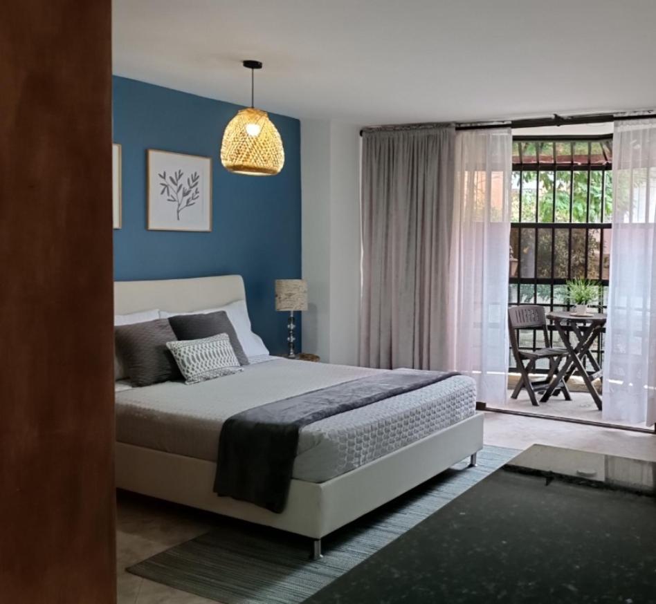 Ferienwohnung Acogedor Apartaestudio Ubicado En Laureles Medellín Exterior foto
